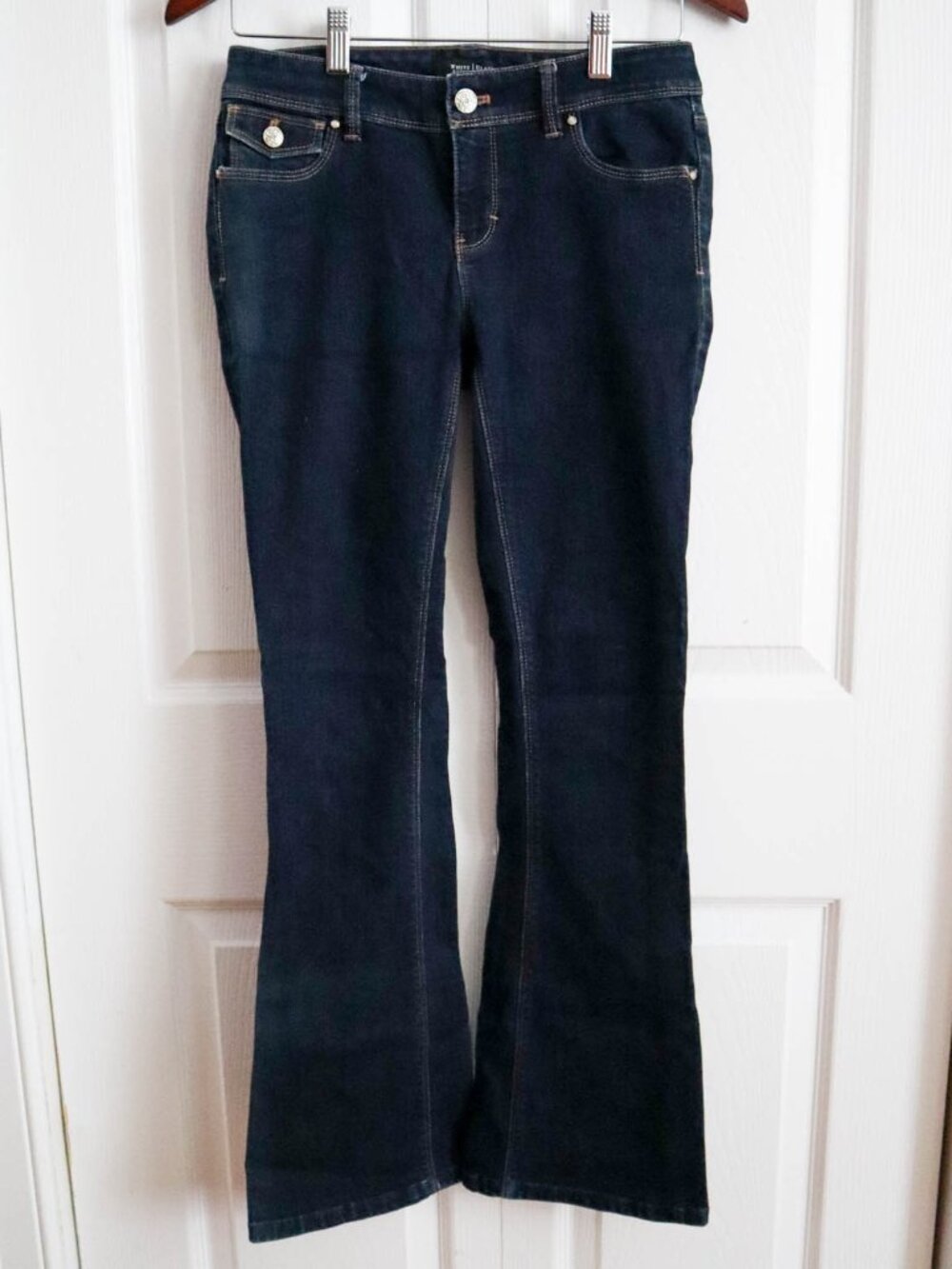 White House Black Market Skinny Flare Jeans Sz 2S Low Rise Dark Wash Denim Y2K